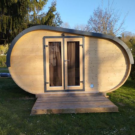 Camping Des Ribieres Confolens Exteriér fotografie
