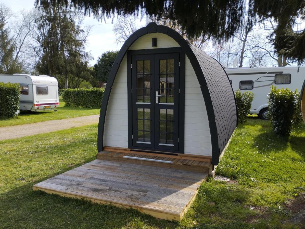 Camping Des Ribieres Confolens Exteriér fotografie