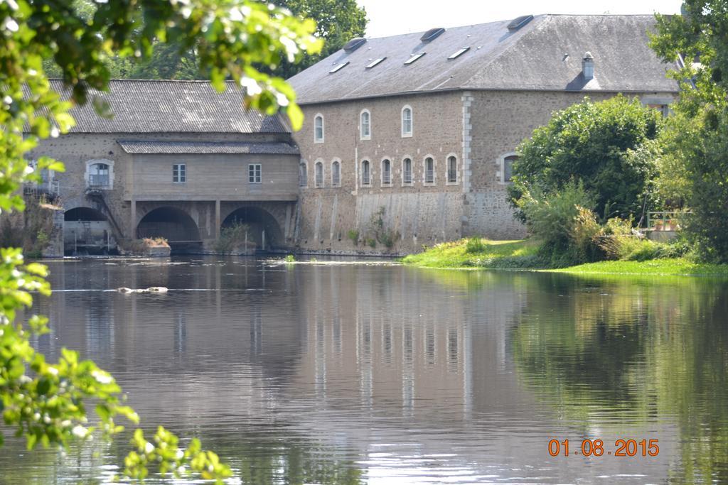 Camping Des Ribieres Confolens Exteriér fotografie