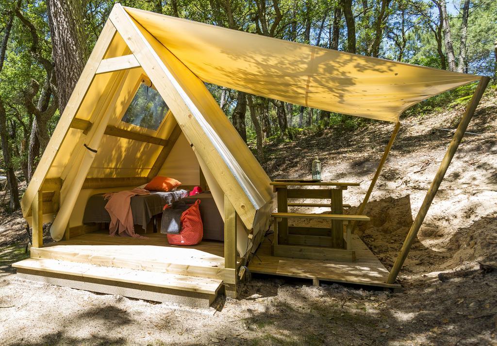 Camping Des Ribieres Confolens Exteriér fotografie
