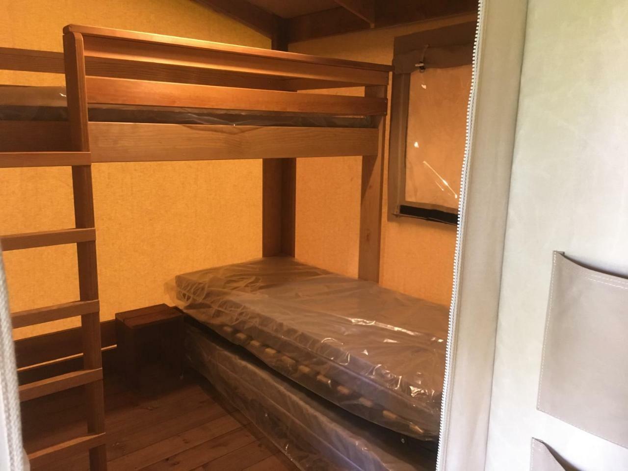 Camping Des Ribieres Confolens Exteriér fotografie