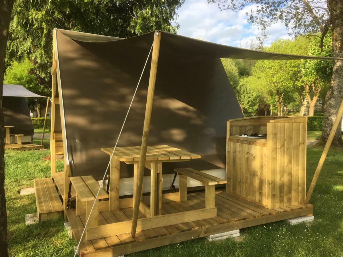 Camping Des Ribieres Confolens Exteriér fotografie